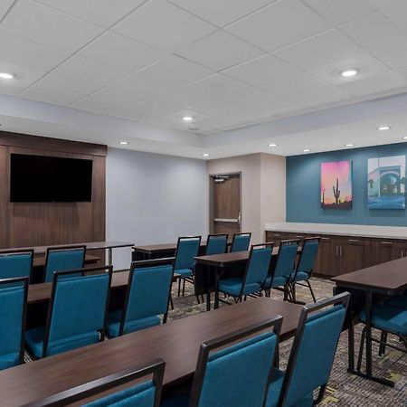 Hampton Inn By Hilton Вильямс Экстерьер фото