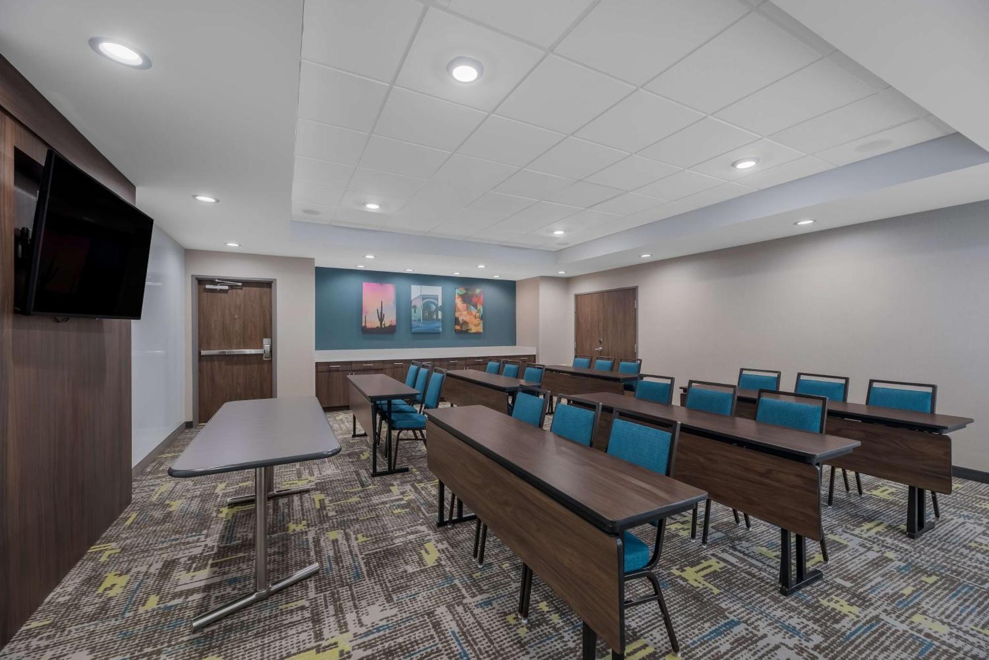 Hampton Inn By Hilton Вильямс Экстерьер фото