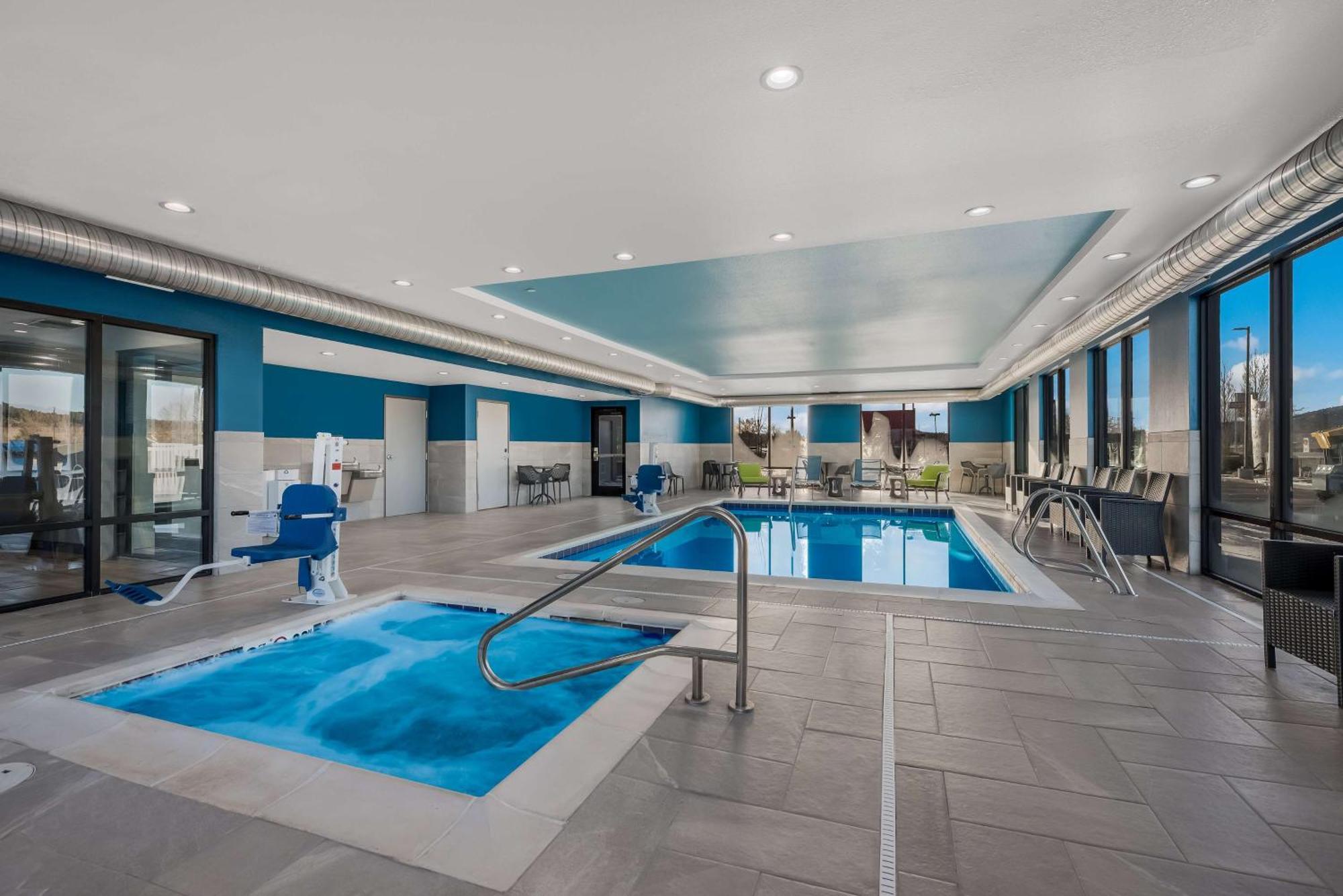 Hampton Inn By Hilton Вильямс Экстерьер фото